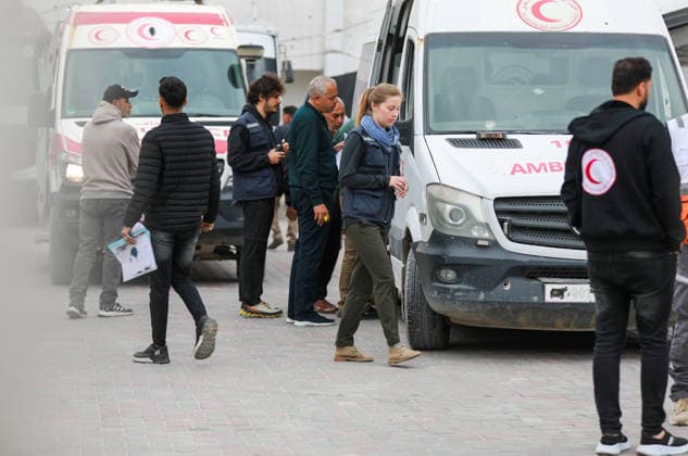 Group of Palestinian patients evacuated through the Rafah Border Crossing KHAN YUNIS, GAZA, PALESTINE - MAY 06: Wounded and sick Palestinians are transported with an ambulance through the Rafah Border Crossing for continued medical treatment in Egypt, from Khan Yunis, Gaza, Palestine on May 06, 2026. Adam Bilal Anadolu Khan Yunis Gaza. Editorial use only. Please get in touch for any other usage.  Copyright: x2026xAnadoluxAdamxBilalx