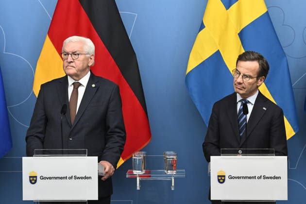 Swedish Prime Minister Ulf Kristersson and German Federal President Frank Walter Steinmeier hold a press conference at the Rosenbad Press Centre in Stockholm 6th May 2026 STOCKHOLM SWEDEN x10080x  Copyright: xFredrikxSandberg TTx SWEDENS PRIME MINISTER AND PRESIDENT OF GERMANY nt07wdnkQ3Y