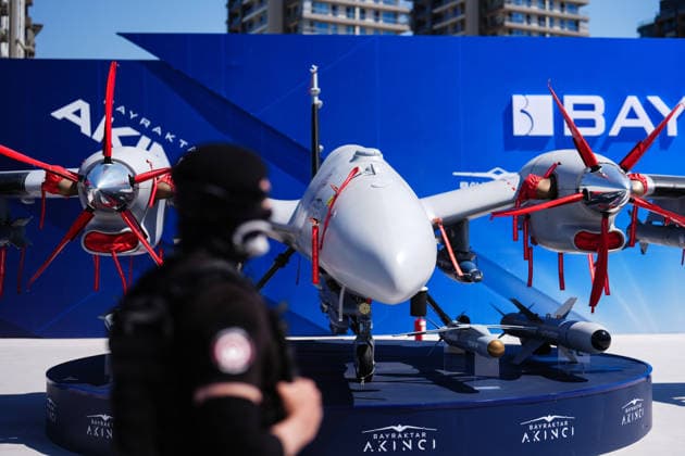 SAHA 2026 Defense Expo continues in Istanbul ISTANBUL, TURKIYE - MAY 6: Participants visit the SAHA 2026 International Defense, Aerospace, and Space Industry Fair in Istanbul, Turkiye on May 6, 2026. Hakan Akgun Anadolu Istanbul Turkey. Editorial use only. Please get in touch for any other usage.  Copyright: x2026xAnadoluxHakanxAkgunx
