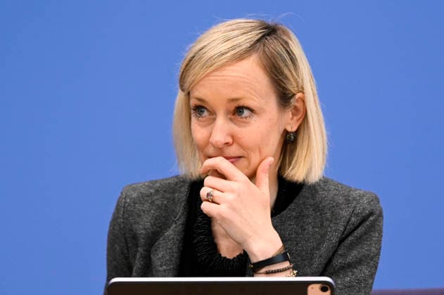 ABB BPK Prof Dr Louisa Specht Riemenschneider, Federal Commissioner for Data Protection and Freedom of Information BfDI Topic Data protection and freedom of information 2025 Between new beginnings and risk Presentation Report at the BPK Berlin Federal Press Conference on 06 05 2026 Berlin Germany