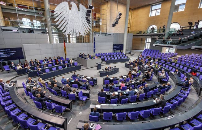 Questioning of the Federal Government in the Bundestag Baerbel Bas SPD , Federal Minister for Labor and Social Affairs, at the questioning of the Federal Government in the German Bundestag on 06 05 26 in Berlin Berlin Berlin Germany Bundestag