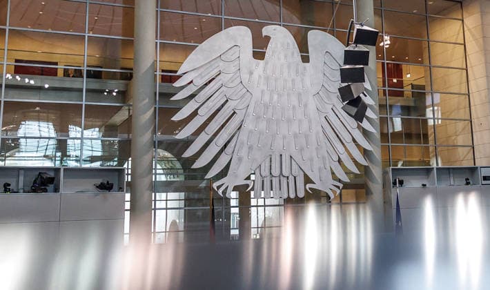 Questioning of the Federal Government in the Bundestag Questioning of the Federal Government in the German Bundestag on 06 05 26 in Berlin Berlin Berlin Germany Bundestag