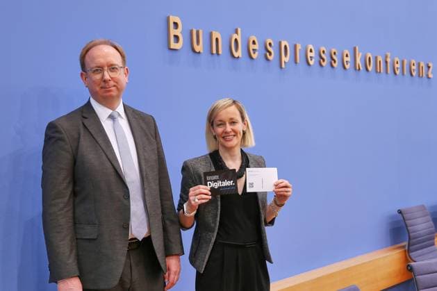 Berlin, Germany, 06 05 2026 Federal Press Conference Press Conference Data Protection and Freedom of Information 2025 Andreas Hartl, Senior Civil Servant and Deputy Federal Commissioner, and Louisa Specht Riemenschneider, Federal Commissioner for Data Protection and Freedom of Information BfDI Copyright: xdtsxNachrichtenagenturx dts_117945