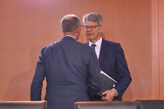 Berlin, Germany, 06 05 2026 Federal Chancellery 43 Cabinet meeting Federal Chancellor Friedrich Merz CDU and Federal Minister of Transport Patrick Schnieder CDU Copyright: xdtsxNachrichtenagenturx dts_117921