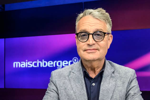 v l Gabor Steingart The Pioneer , GER, Berlin, Studio, guest on Maischberger, political talk show, TV, format, with presenter Sandra Maischberger, Das Erste, from Adlershof Am Studio 20, 06 May 2026, Copyright: HMBxMedia UwexKoch