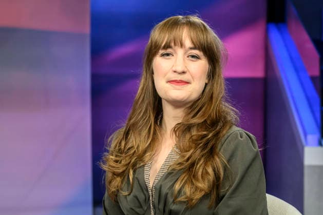 v l Heidi Reichinnek, Die Linke Fraktionsvorsitzende , GER, Berlin, Studio, zu Gast bei Maischberger, politische Talkshow, TV, Format, mit Moderator Sandra Maischberger, Das Erste, aus Adlershof Am Studio 20, 06 Mai 2026, Copyright: HMBxMedia UwexKoch
