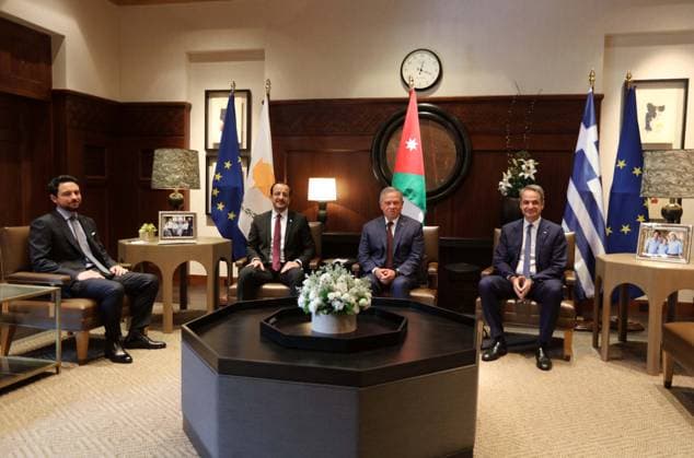 (260506) -- AMMAN, May 6, 2026 -- Jordan s King Abdullah II (2nd R), Cypriot President Nikos Christodoulides (2nd L) and Greek Prime Minister Kyriakos Mitsotakis (1st R) hold a meeting in Amman, Jordan, May 6, 2026. The fifth Jordan-Cyprus-Greece trilateral summit was held here Wednesday, focusing on their cooperation and regional developments, read a statement released by Jordan s Royal Hashemite Court. (Photo by Xinhua) JORDAN-AMMAN-JORDAN-CYPRUS-GREECE-TRILATERAL SUMMIT MohammadxAbuxGhosh 