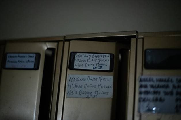 Fifth attempt to evict Mariano Ordaz in Carnero Street Madrid Mailbox of Mariano Ordaz in Carnero Street, on May 7, 2026, in Madrid Spain The apartment is owned by the Venerable Third Order of St. Francis VOT , a religious order that has more than 300 homes in Madrid and is trying to evict a 67-year-old man who has lived in the property all his life. The affected person has tried to negotiate a rent that he can pay with his pension, but the owner of the property has refused to establish a negotiation table 07 MAY 2026 Fernando Sá Madrid Madrid Espana  Copyright: xFernandoxSanchezx 7504757