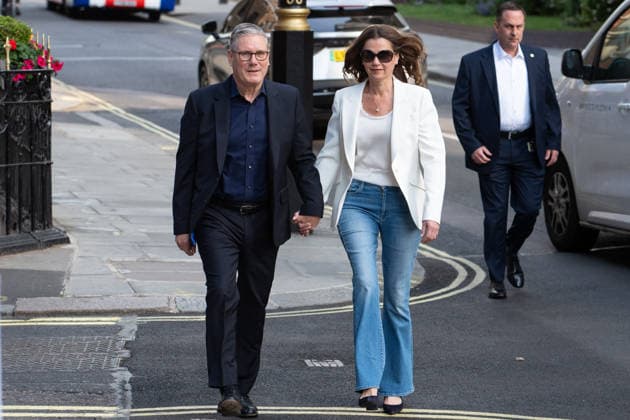 UK Prime Minister Starmer votes for UK local elections 2026 in London LONDON, UNITED KINGDOM - MAY 7: UK Prime Minister Keir Starmer and his wife Victoria Starmer arrive at a polling station in Westminster, to vote in the local elections in London, United Kingdom on May 7, 2026. Thomas Krych Anadolu London United Kingdom. Editorial use only. Please get in touch for any other usage.  Copyright: x2026xAnadoluxThomasxKrychx