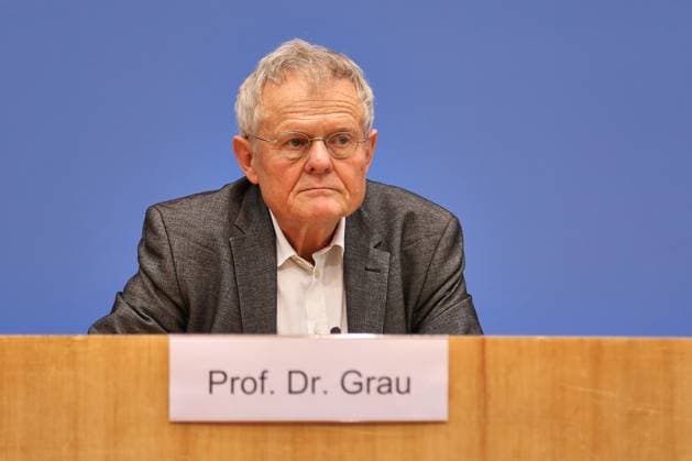 Berlin, Germany, 07 05 2026 Federal Press Conference Paradigm Shift in Organ Donation Objection Regulation now Armin Grau Greens Copyright: xdtsxNachrichtenagenturx dts_118053