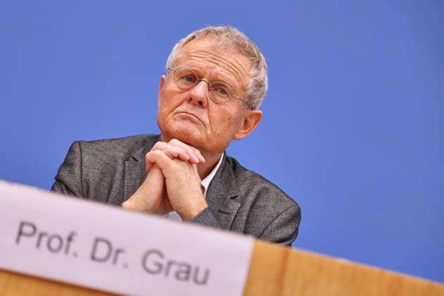 Berlin, Germany, 07 05 2026 Federal Press Conference Paradigm Shift in Organ Donation Objection Regulation now Armin Grau Greens Copyright: xdtsxNachrichtenagenturx dts_118059
