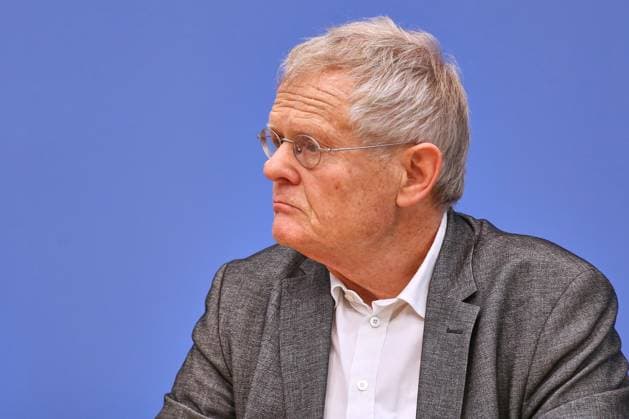 Berlin, Germany, 07 05 2026 Federal Press Conference Paradigm Shift in Organ Donation Objection Regulation now Armin Grau Greens Copyright: xdtsxNachrichtenagenturx dts_118066