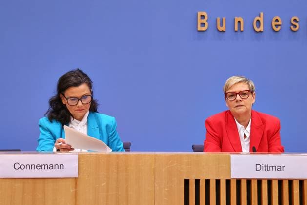 Berlin, Germany, 07 05 2026 Federal Press Conference Paradigm shift in organ donation contradiction regulation now Gitta Connemann CDU , Sabine Dittmar SPD Copyright: xdtsxNachrichtenagenturx dts_118075