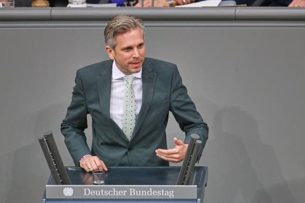 Berlin, Germany, 07 05 2026 German Bundestag 77 Bundestag session Sascha van Beek, CDU Copyright: xdtsxNachrichtenagenturx dts_118125
