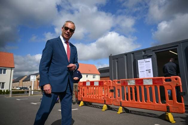 Reform UK Leader Nigel Farage votes for UK local elections 2026 WALTON-ON-THE-NAZE, UNITED KINGDOM - MAY 07: Reform UK leader Nigel Farage is seen after casting his vote during the local council elections on May 07, 2026 in Walton-on-the-Naze, United Kingdom. Rasid Necati Aslim Anadolu Walton-on-the-Naze United Kingdom. Editorial use only. Please get in touch for any other usage.  Copyright: x2026xAnadoluxRasidxNecatixAslimx