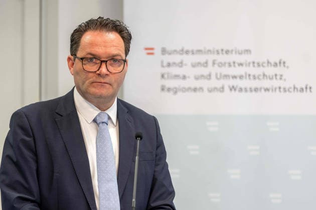 20260507 Pressekonferenz Wirtschaftsfaktoren Wald und Holz mit dem Bundesminister WIEN, OESTERREICH - MAI 7: Bundesminister fuer Land- und Forstwirtschaft, Klima- und Umweltschutz, Regionen und Wasserwirtschaft Norbert Totschnig (OeVP) bei der Pressekonferenz - Wirtschaftsfaktoren Wald und Holz mit dem Bundesminister in der Stubenbastei am 7. Mai 2026 in Wien, Oesterreich. 260507_SEPA_10_002 Copyright: xMichaelxIndrax SEPAxMedia