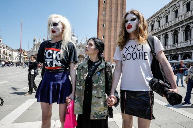 May 7, 2026, Venice, Rome, Italy: May 7, 2026, Venice. 61st International Art Exhibition of the Venice Biennale, titled In Minor Keys and curated by Koyo Kouoh. Giardini della Biennale - Protest by the Pussy Riot collective in Piazza San Marco against the reopening of the Russian Pavilion at the 2026 Venice Art Biennale, led by Pussy Riot and Nadya Tolokonnikova. Venice Italy  - ZUMAa289 20260507_zia_a289_247 Copyright: xMircoxToniolox xAgfx