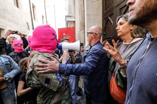 May 7, 2026, Venice, Rome, Italy: May 7, 2026, Venice. 61st International Art Exhibition of the Venice Biennale, titled In Minor Keys, curated by Koyo Kouoh. The Giardini della Biennale - Protest by the Pussy Riot collective in front of the Venice Biennale headquarters against the reopening of the Russian Pavilion at the 2026 Venice Art Biennale, led by Pussy Riot s Nadya Tolokonnikova. Venice Italy  - ZUMAa289 20260507_zia_a289_238 Copyright: xMircoxToniolox xAgfx