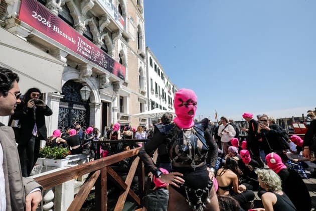 May 7, 2026, Venice, Rome, Italy: May 7, 2026, Venice. 61st International Art Exhibition of the Venice Biennale, titled In Minor Keys, curated by Koyo Kouoh. The Giardini della Biennale - Protest by the Pussy Riot collective in front of the Venice Biennale headquarters against the reopening of the Russian Pavilion at the 2026 Venice Art Biennale, led by Pussy Riot s Nadya Tolokonnikova. Venice Italy  - ZUMAa289 20260507_zia_a289_218 Copyright: xMircoxToniolox xAgfx