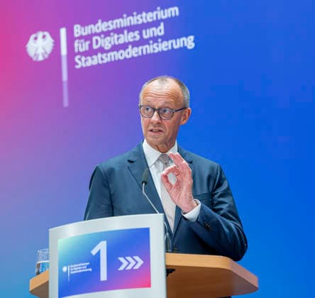 Friedrich Merz EUR, Germany, Berlin, 07 05 2026 Greeting by Federal Chancellor Friedrich Merz CDU at the festive event of the Federal Ministry for Digital and State Modernization on the occasion of its first anniversary In the presence of Karsten Wildberger CDU , Federal Minister for Digital and State Modernization Joint visit of the exhibitors