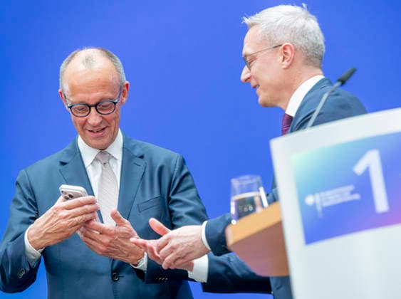 Friedrich Merz Karsten Wildberger EUR, Germany, Berlin, 07 05 2026 Greeting by Federal Chancellor Friedrich Merz CDU at the festive event of the Federal Ministry for Digital and State Modernization on the occasion of its first anniversary In the presence of Karsten Wildberger CDU , Federal Minister for Digital and State Modernization Joint visit of