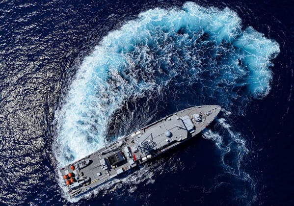 EFES-2026 Exercise in Izmir IZMIR, TURKIYE - MAY 07: An aerial view show Aydin-class mine hunter ship TCG Akcay (M-270) maneuvers in the deep blue sea, creating a large white wake and foam trail during a mine hunting operation as part of the EFES-2026 Exercise in Izmir on May 7, 2026. Conducted by the Turkish Armed Forces (TSK), the tactical exercise involved the detection and successful destruction of maritime mines to ensure safe passage in the region. Berkan Cetin Anadolu Izmir Turkey. Editorial use only. Please get in touch for any other usage.  Copyright: x2026xAnadoluxBerkanxCetinx