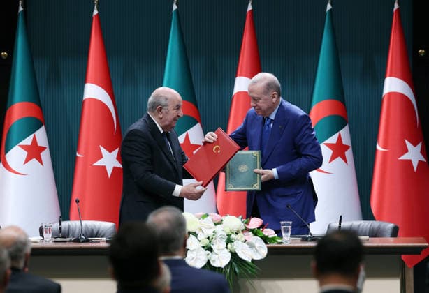 Bilateral agreements signed between Turkiye and Algeria ANKARA, TURKIYE - MAY 07: (----EDITORIAL USE ONLY - MANDATORY CREDIT - TURKISH PRESIDENCY MURAT CETINMUHURDAR HANDOUT - NO MARKETING NO ADVERTISING CAMPAIGNS - DISTRIBUTED AS A SERVICE TO CLIENTS----) Turkish President Recep Tayyip Erdogan (R) and Algerian President Abdelmadjid Tebboune (L) attend the signing ceremony of bilateral agreements and joint press conference at the Presidential Complex in Ankara, Turkiye on May 07, 2026. Turkish Presidency Murat Cetinmuhurdar Handout Anadolu Ankara Turkey. Editorial use only. Please get in touch for any other usage.  Copyright: x2026xAnadoluxTurkishxPresidency xMuratxCetinmuhurdarx xHandoutx