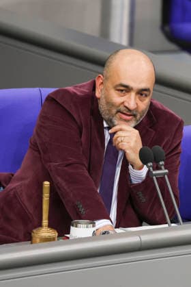 Omid Nouripour during the session in the German Bundestag on 07 05,26 in Berlin Photo by Mauersberger imago Session in the German Bundestag