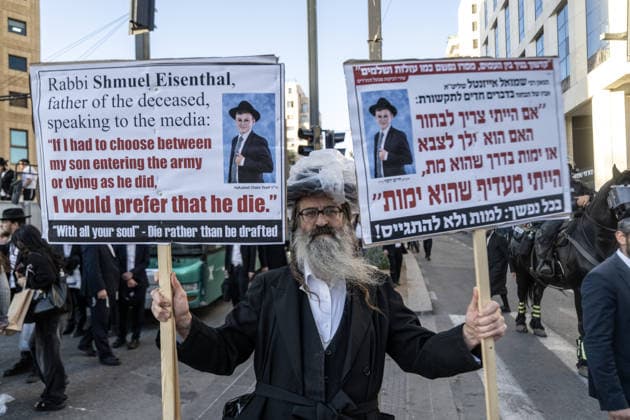 Ultra-Orthodox Jews protest mandatory military service in Jerusalem JERUSALEM - MAY 7: Israeli police use water cannons to disperse Ultra-Orthodox Jewish (Haredi) protesters blocking roads by lying on the ground during a demonstration against the arrest of several yeshiva students over mandatory military service in West Jerusalem on May 7, 2026. Mostafa Alkharouf Anadolu Jerusalem Israel. Editorial use only. Please get in touch for any other usage.  Copyright: x2026xAnadoluxMostafaxAlkharoufx