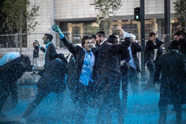 Ultra-Orthodox Jews protest mandatory military service in Jerusalem JERUSALEM - MAY 7: Israeli police use water cannons to disperse Ultra-Orthodox Jewish (Haredi) protesters blocking roads by lying on the ground during a demonstration against the arrest of several yeshiva students over mandatory military service in West Jerusalem on May 7, 2026. Mostafa Alkharouf Anadolu Jerusalem Israel. Editorial use only. Please get in touch for any other usage.  Copyright: x2026xAnadoluxMostafaxAlkharoufx