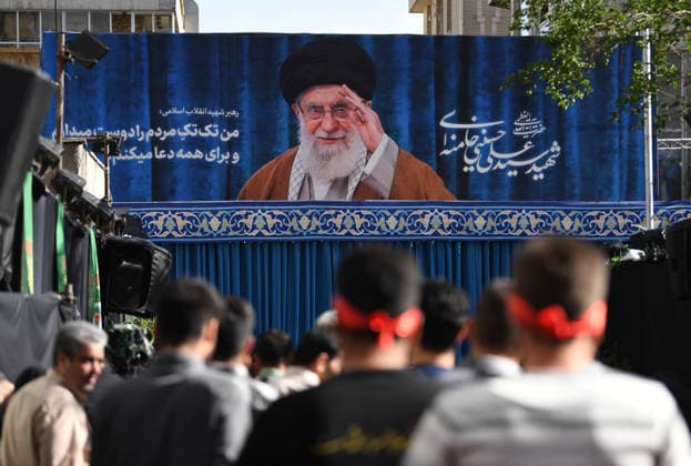 (260508) -- TEHRAN, May 8, 2026 -- People attend a rally to mourn for Iran s late Supreme Leader Ali Khamenei and pledge allegiance to incumbent Supreme Leader Mojtaba Khamenei in Tehran, Iran, May 7, 2026. Shadati) IRAN-TEHRAN-RALLY-LATE SUPREME LEADER-MOURNING ShaxDati 