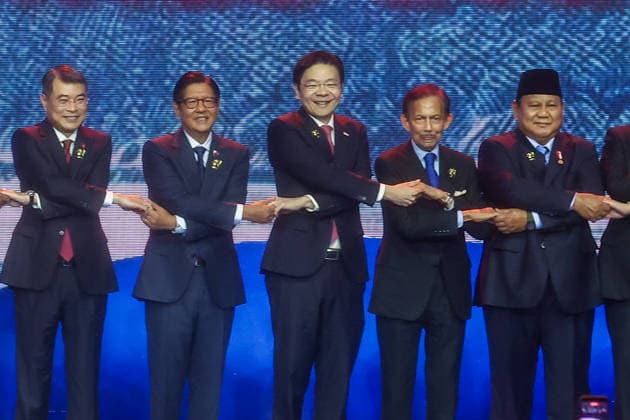 Southeast Asian leaders gather at Opening Ceremony of ASEAN Summit and Related Meetings 2026 CEBU, PHILIPPINES - MAY 8: (L-R) Vietnam s Prime Minister Le Minh Hung, Philippine President Ferdinand Bongbong Romualdez Marcos Jr., Singapore s Prime Minister Lawerence Wong, Brunei s Prime Minister Hassanal Bolkiah, and Indonesia s Prime Minister Prabowo Subianto, during a family photo session at the official opening ceremony of the 48th ASEAN Summit and Related Meetings, in Cebu, Philippines, on May 8, 2026. Top leaders of ASEAN member states from across Southeast Asia gather to discuss key international and regional issues, including conflict in the Middle East, trade and economic development, fuel and energy crisis, and South China Sea terri  Copyright: x2026xAnadoluxDanielxCengx