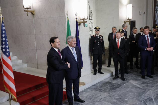 Marco Rubio - Antonio Tajani meeting in Rome ROME, ITALY, MAY 08: Italy’s Foreign minister Antonio Tajani (R) shakes hands with U.S. Secretary of State Marco Rubio (L) at the Farnesina, Italian Foreign ministry headquarters, in Rome, Italy, on May 08, 2026. Riccardo De Luca Anadolu Rome Italy. Editorial use only. Please get in touch for any other usage.  Copyright: x2026xAnadoluxRiccardoxDexLucax