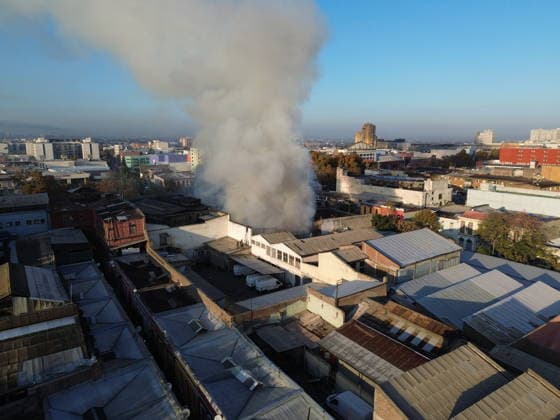Santiago, May 8, 2026 Fire affects Chinese shop in Alameda corner Libertad in the commune of Santiago Diego Martin Aton Chile, Aton 1153369 jpeg  Copyright: DiegoxMartin AtonxChile