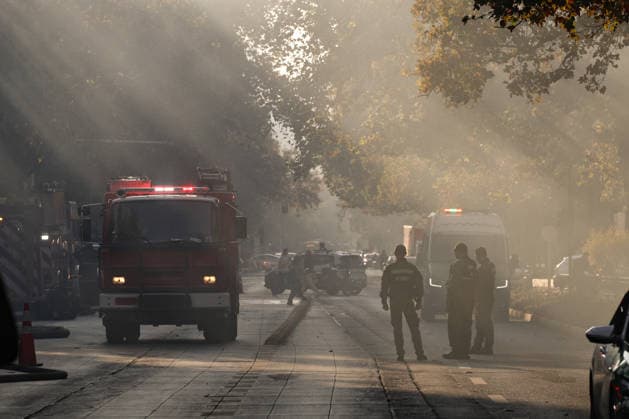Santiago, May 8, 2026 Fire affects Chinese shop in Alameda corner Libertad in the commune of Santiago The smoke affects people circulating around the place Diego Martin Aton Chile, Aton 1153391 jpeg  Copyright: DIEGOxMARTIN ATONxCHILE