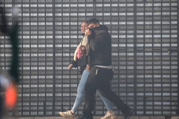 Santiago, May 8, 2026 Fire affects Chinese shop in Alameda corner Libertad in the commune of Santiago The smoke affects people circulating around the place Diego Martin Aton Chile, Aton 1153396 jpeg  Copyright: DIEGOxMARTIN ATONxCHILE