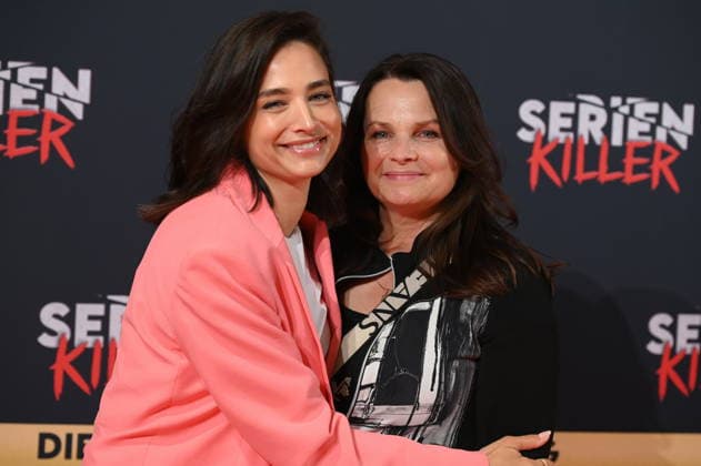 Amira Aly and her mother Mirjam Svetnik come to the German premiere of Serial Killer The True Crime Exhibition