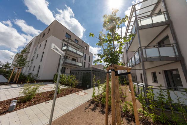 Report 08 05 2026 Handover of keys to 92 subsidized apartments for around 300 residents in four BayernHeim buildings in the 4000-inhabitant municipality of Heßdorf Settlement in the sunshine on the Sonnenring with planting Heßdorf, Middle Franconia Bavaria Germany