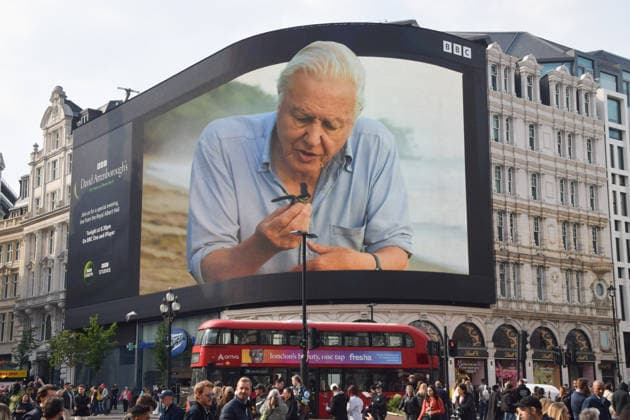 May 8, 2026, London, England, United Kingdom: The Piccadilly Lights screen in Piccadilly Circus displays a tribute from BBC as broadcaster, writer, conservationist and natural historian David Attenborough turns 100. London United Kingdom  - ZUMAv130 20260508_zip_v130_026 Copyright: xVukxValcicx