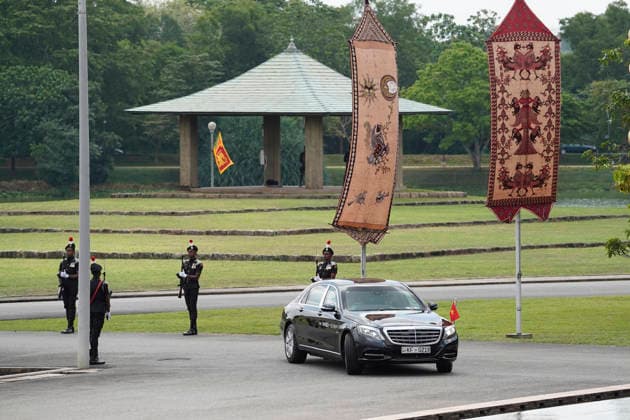 Vietnam President in Sri Lanka Vietnamese President arrives at Sri Lanka s parliament in Colombo, Sri Lanka Colombo Sri Lanka  Copyright: xMatrixxImages AkilaxJayawardenax