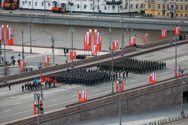 RUSSIA, MOSCOW - MAY 9, 2026: A view of Bolhsoi Moskvoretsky Bridge before a Victory Day Parade in Red Square marking the 81st anniversary of the Victory in the Great Patriotic War (the Eastern Front of WWII). Vladimir Smirnov TASS  92218136