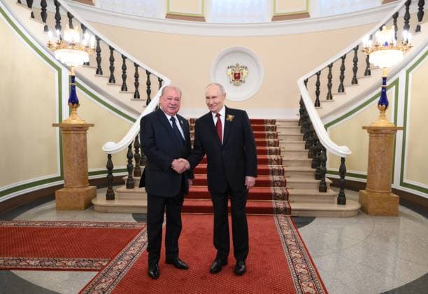 Russia WWII Victory Day Parade Foreign Delegations 9160344 09.05.2026 Malaysian King Sultan Ibrahim Iskandar is welcomed by Russian President Vladimir Putin on Victory Day, marking the 81st anniversary of the victory over Nazi Germany in World War Two, at the Kremlin in Moscow, Russia. Grigory Sysoev Sputnik Moscow Russia  Copyright: xGrigoryxSysoevx