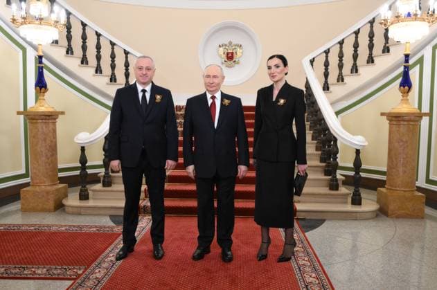 Russia WWII Victory Day Parade Foreign Delegations 9160353 09.05.2026 Abkhazian President Badra Gunba and his wife Irma Khashig are welcomed by Russian President Vladimir Putin on Victory Day, marking the 81st anniversary of the victory over Nazi Germany in World War Two, at the Kremlin in Moscow, Russia. Grigory Sysoev Sputnik Moscow Russia  Copyright: xGrigoryxSysoevx