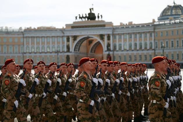 Russia Regions WWII Victory Day Parade 9160371 09.05.2026 Russian servicemen march in columns during a military parade on Victory Day, marking the 81st anniversary of the victory over Nazi Germany in World War Two, in St. Petersburg, Russia. Alexei Danichev Sputnik St. Petersburg Russia  Copyright: xAlexeixDanichevx
