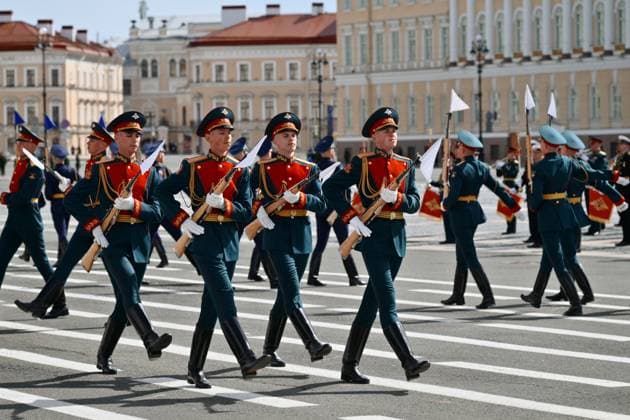Russia Regions WWII Victory Day Parade 9160465 09.05.2026 Russian honour guards perform during a military parade on Victory Day, marking the 81st anniversary of the victory over Nazi Germany in World War Two, in St. Petersburg, Russia. Alexei Danichev Sputnik St. Petersburg Russia  Copyright: xAlexeixDanichevx