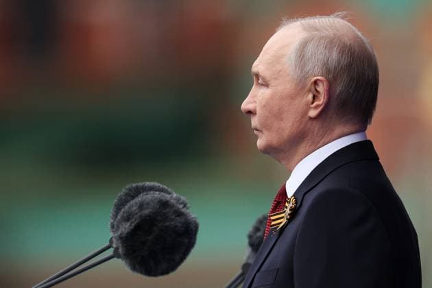 Russia WWII Victory Day Parade 9160498 09.05.2026 Russian President Vladimir Putin delivers a speech during a military parade on Victory Day, marking the 81st anniversary of the victory over Nazi Germany in World War Two, in Red Square, in Moscow, Russia. Alexander Shcherbak Sputnik Moscow Russia  Copyright: xAlexanderxShcherbakx