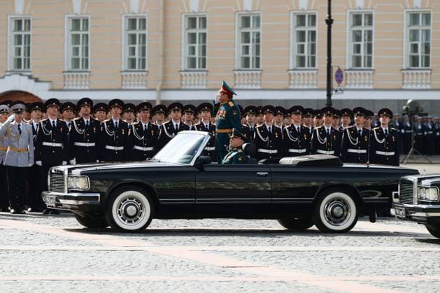 Russia Regions WWII Victory Day Parade 9160558 09.05.2026 Commander of Leningrad Military District Lieutenant General Rustam Minnekaev salutes during a military parade on Victory Day, marking the 81st anniversary of the victory over Nazi Germany in World War Two, in St. Petersburg, Russia. Alexei Danichev Sputnik St. Petersburg Russia  Copyright: xAlexeixDanichevx