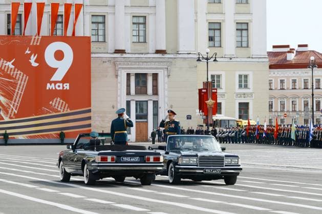 Russia Regions WWII Victory Day Parade 9160567 09.05.2026 Commander of Leningrad Military District Lieutenant General Rustam Minnekaev and Acting Chief of Staff of the Leningrad Military District Mikhail Lysenko salute during a military parade on Victory Day, marking the 81st anniversary of the victory over Nazi Germany in World War Two, in St. Petersburg, Russia. Alexei Danichev Sputnik St. Petersburg Russia  Copyright: xAlexeixDanichevx