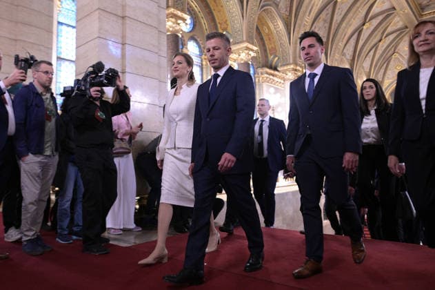 Lawmakers attend the inaugural session of the Hungarian Parliament BUDAPEST, HUNGARY - MAY 9: Peter Magyar and his party members arrive to the parliament as lawmakers get ready to attend the inaugural session of the Hungarian Parliament, where Peter Magyar is set to be elected as the country s new prime minister, in Budapest, Hungary on 9 May 2026. Magyar Peter s center-right Tisza party secured a decisive victory in the April 12 elections, winning 141 of the 199 parliamentary seats. Robert Nemeti Anadolu Budapest Hungary. Editorial use only. Please get in touch for any other usage.  Copyright: x2026xAnadoluxRobertxNemetix