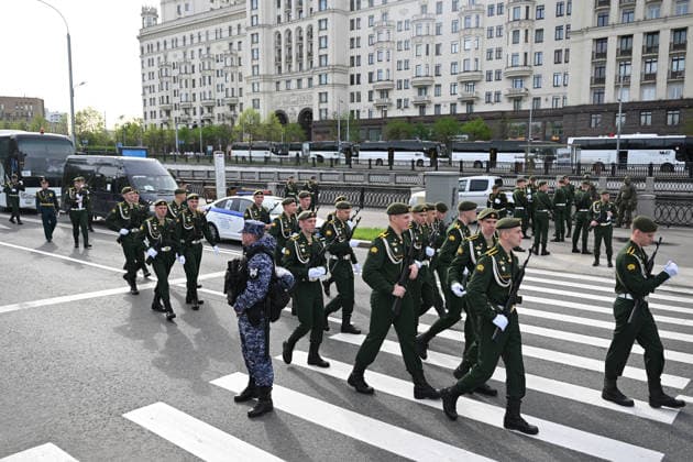 Victory Day parade in Moscow MOSCOW, RUSSIA - MAY 09: Military units to participate in the military parade arrive at the historic Red Square for the 81st anniversary commemorations after completing final preparations at the gathering area in Moscow, Russia on May 09, 2026. Sefa Karacan Anadolu Moscow Russia. Editorial use only. Please get in touch for any other usage.  Copyright: x2026xAnadoluxSefaxKaracanx